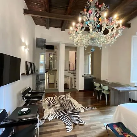 La Casa Dei Librai *