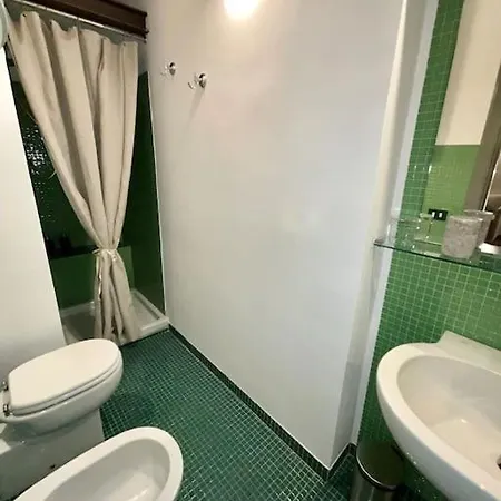 شقة La Casa Dei Librai نابولي